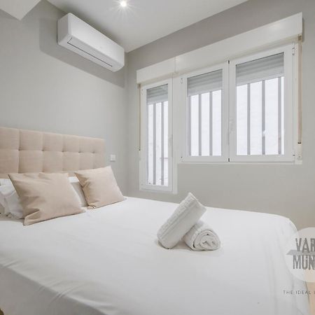 Pequeno Paraiso Para 4, En Plaza De Chueca Madrid Bagian luar foto
